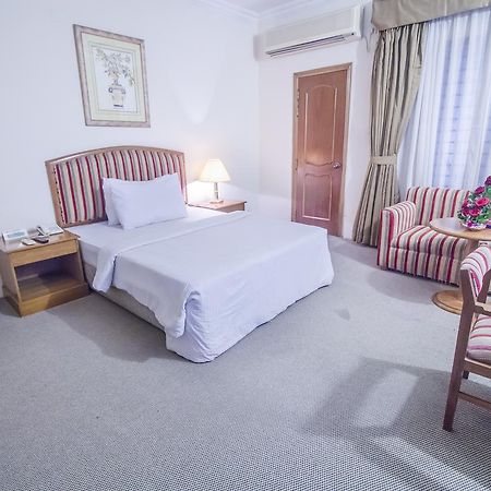 Hotel Swiss Park Ντάκα Εξωτερικό φωτογραφία