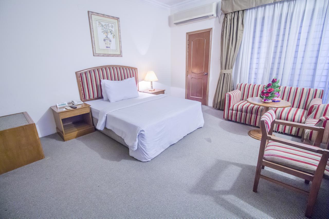 Hotel Swiss Park Ντάκα Εξωτερικό φωτογραφία