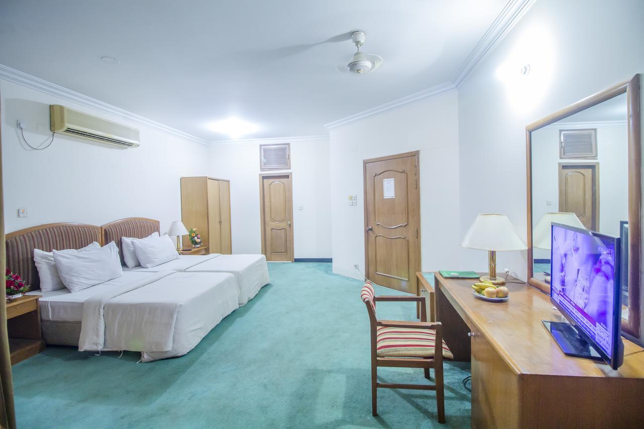 Hotel Swiss Park Ντάκα Εξωτερικό φωτογραφία