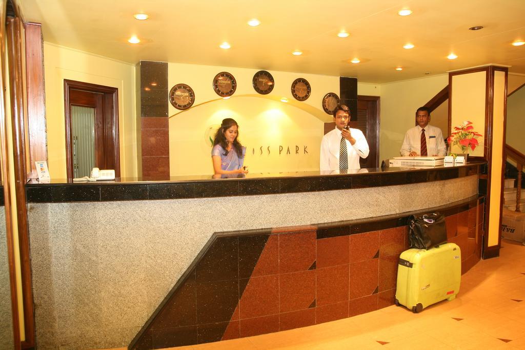 Hotel Swiss Park Ντάκα Εξωτερικό φωτογραφία